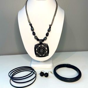 Black and silver matching jewelry set